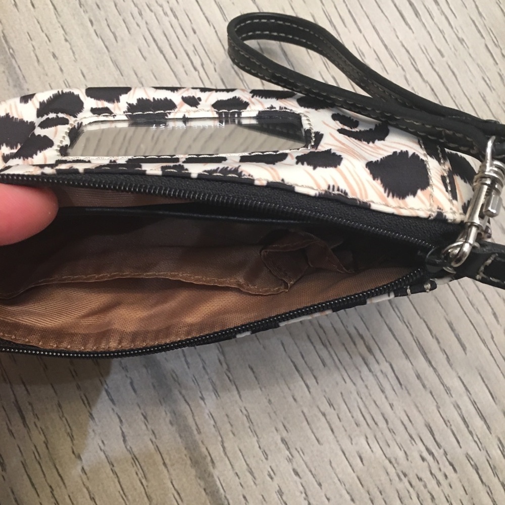 Wristlet - Picture 6 of 6